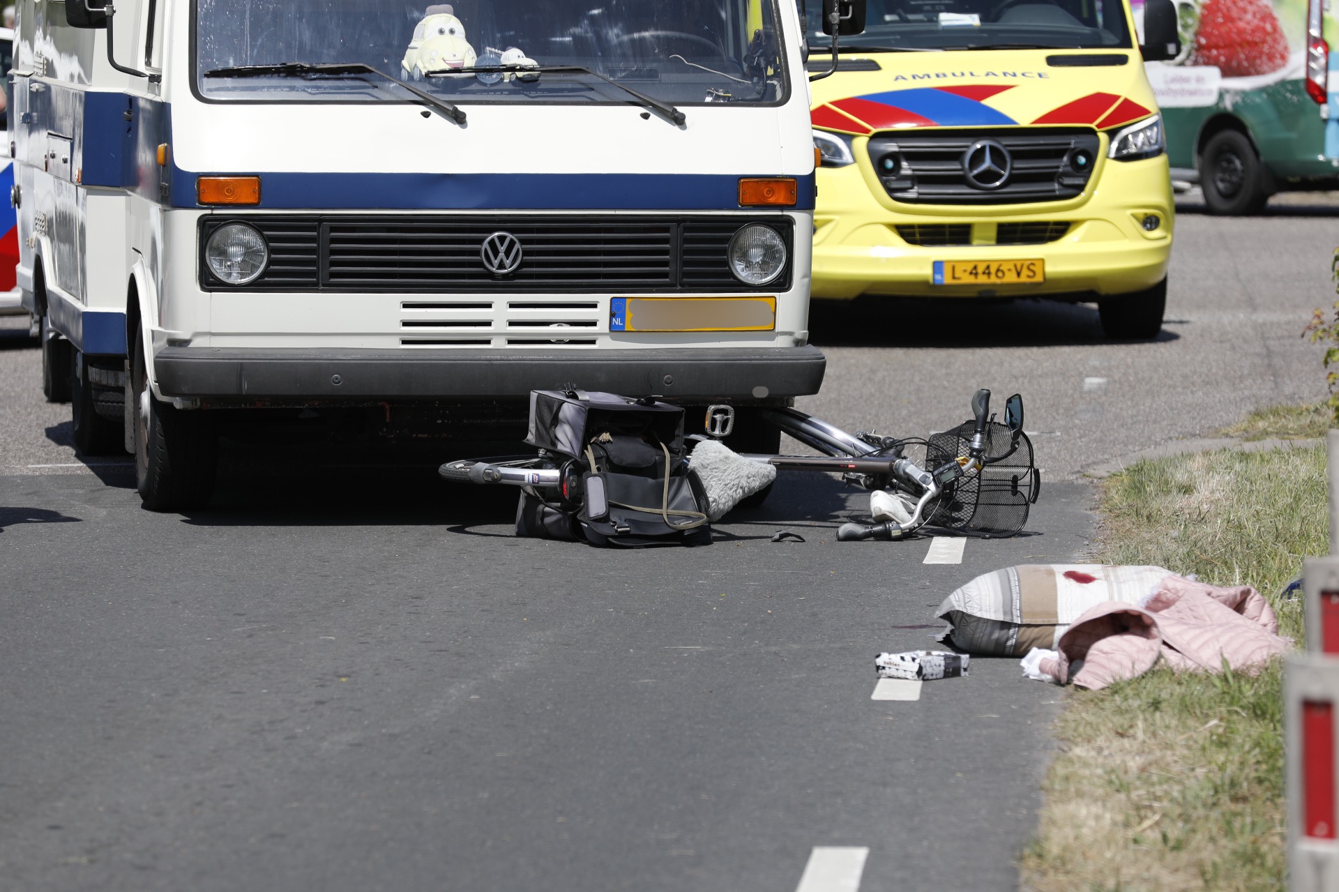 Fietsster (81) overlijdt na ongeluk met camper in Wouwse Plantage