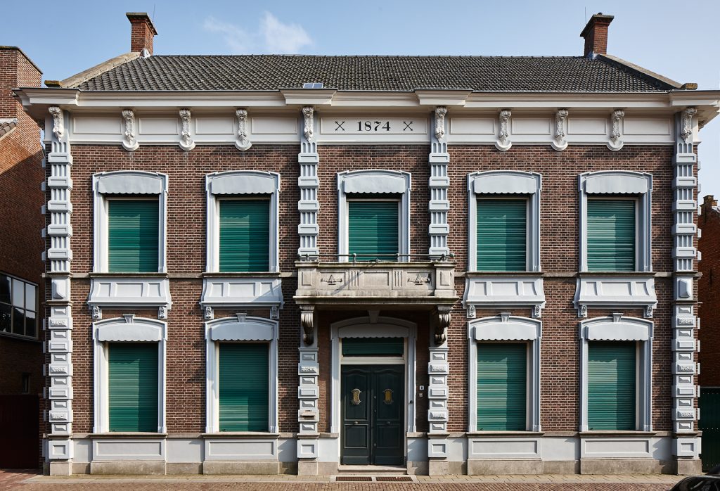 Tóch geen standbeeld van Henri Mastboom voor de kerk in Oud Gastel
