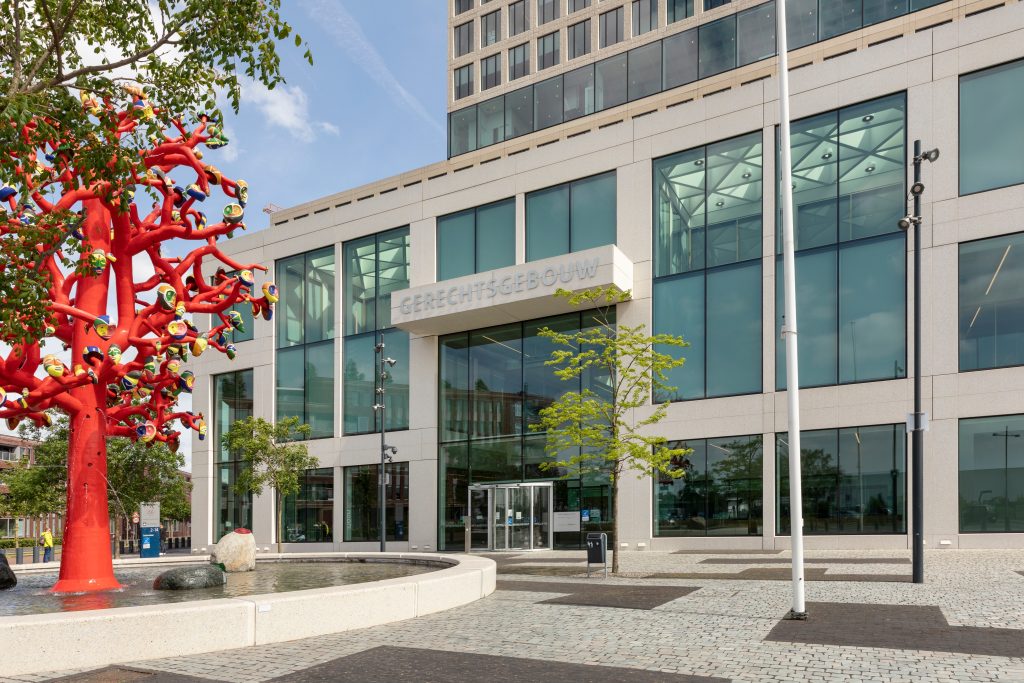 Snapchatmoord: dochter krijgt 22 jaar voor moord op vader