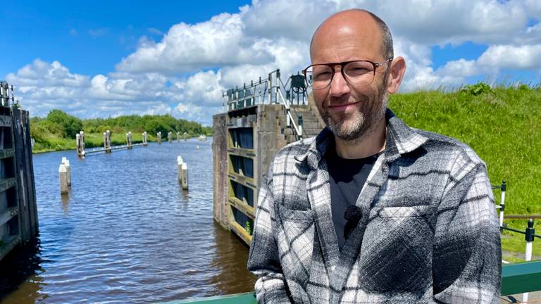 Fietsbruggetje op Benedensas heeft kuren: ‘Er moet snel een oplossing komen’