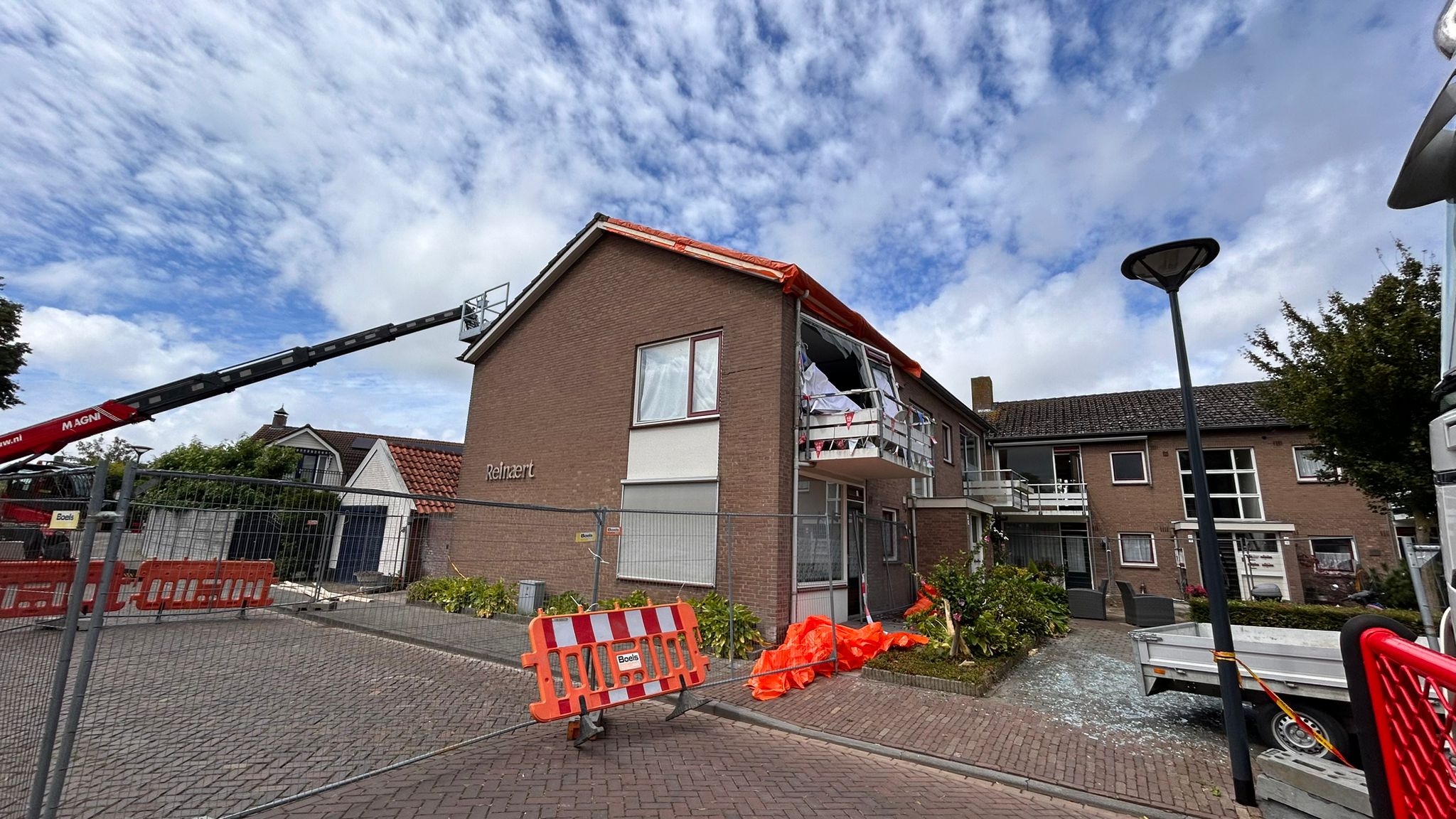 Woning in Lepelstraat zwaar beschadigd door explosie (3)