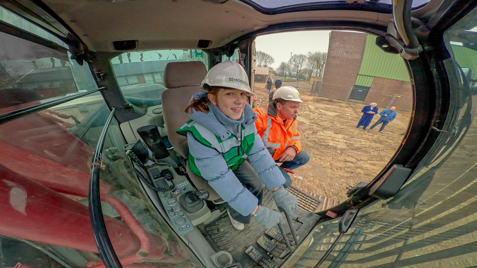 Lotte (11) begint met de sloop van haar oude basisschool