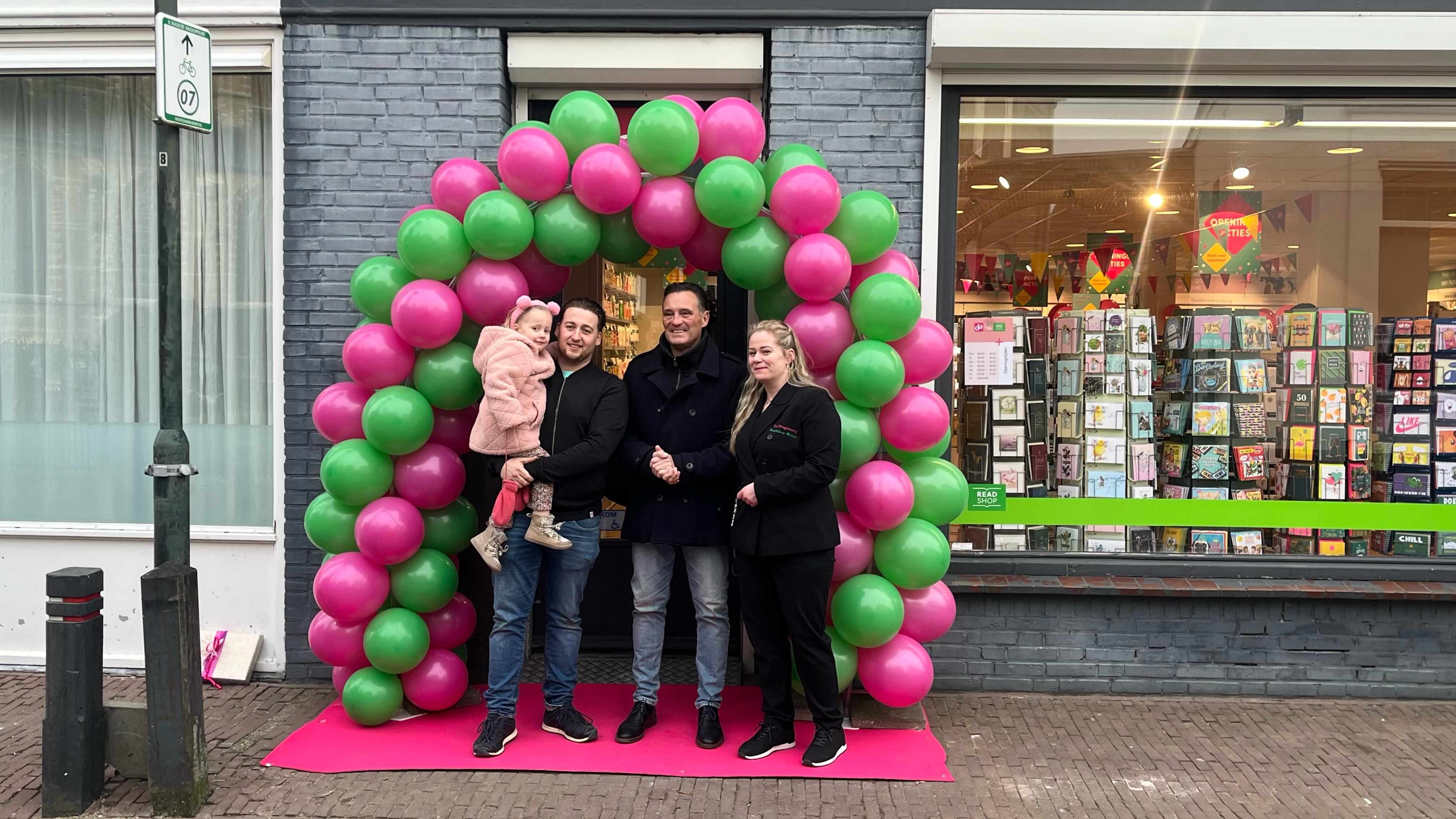 DA en Readshop in Wouw officieel open: ‘Hier zaten we op te wachten’