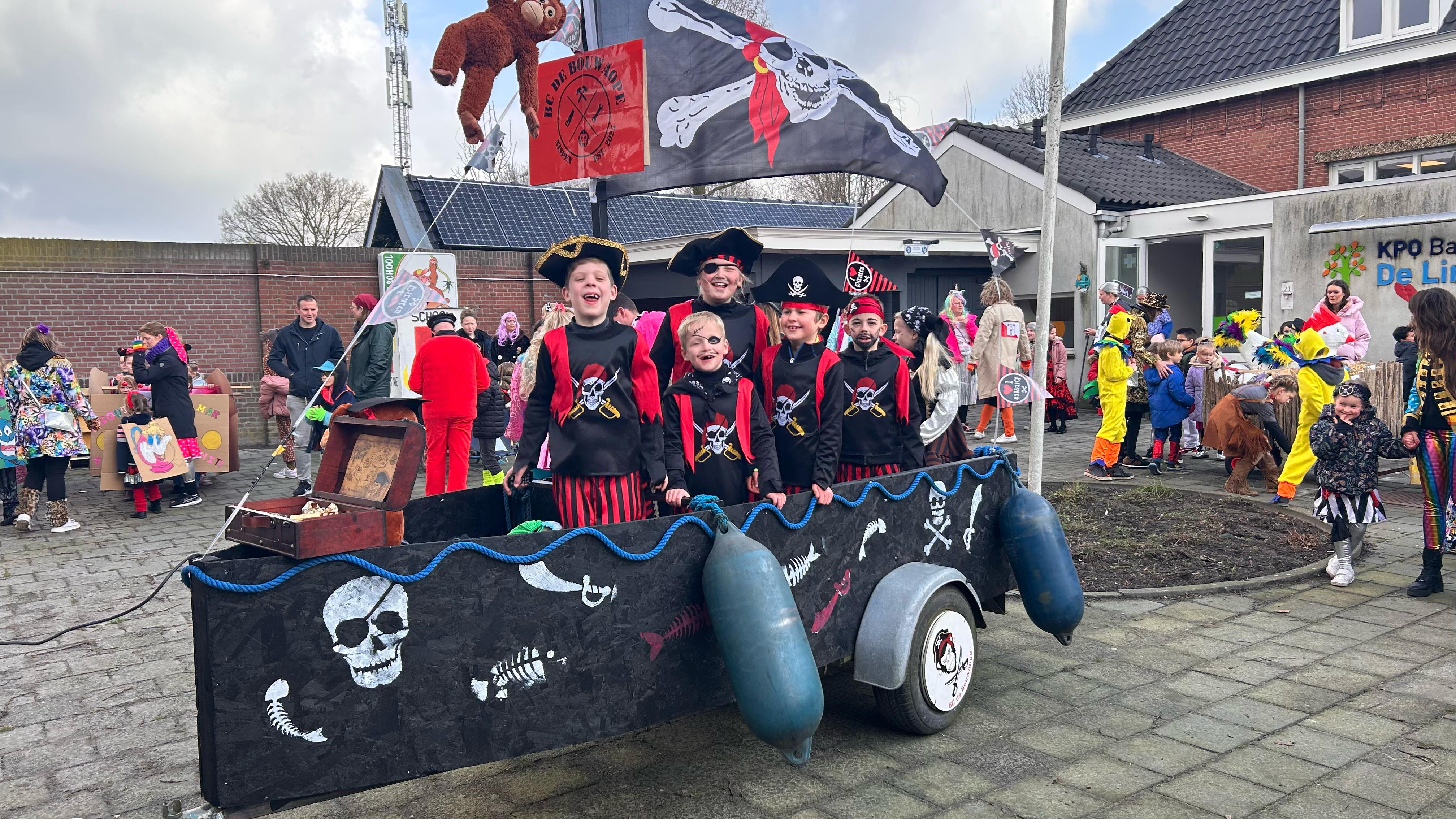 Nispen klaar voor carnavalsfeest en trapt af met kinderoptocht