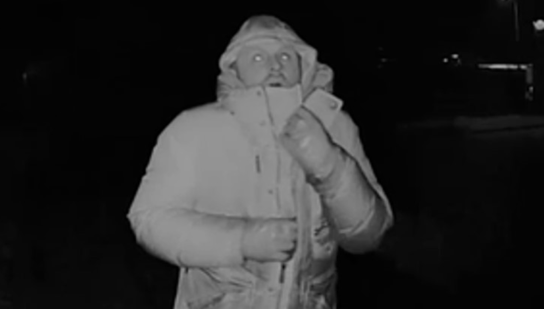 Politie zoekt dader van vuurwerkbom in woning Sint Willebrord