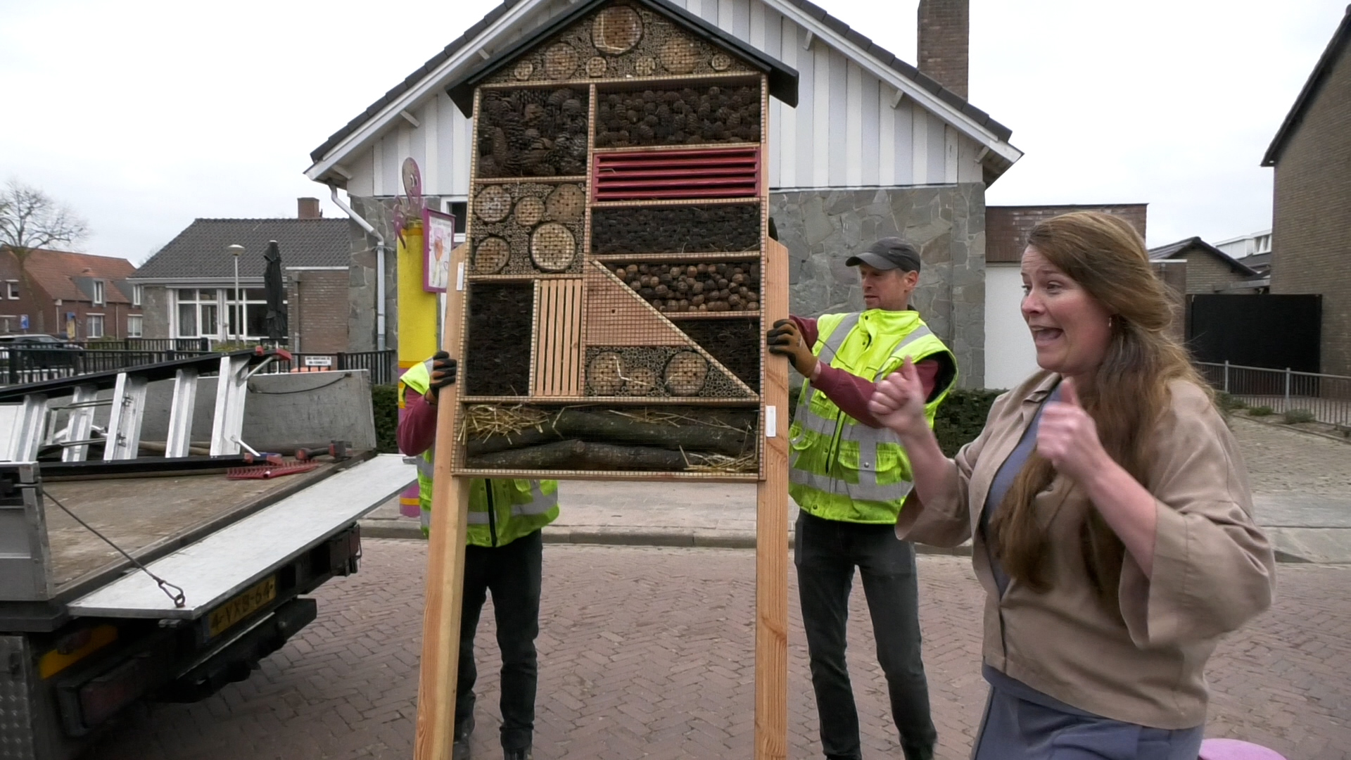 Leerlingen St. Jozefschool verzamelen heel veel zwerfafval en winnen insectenhotel