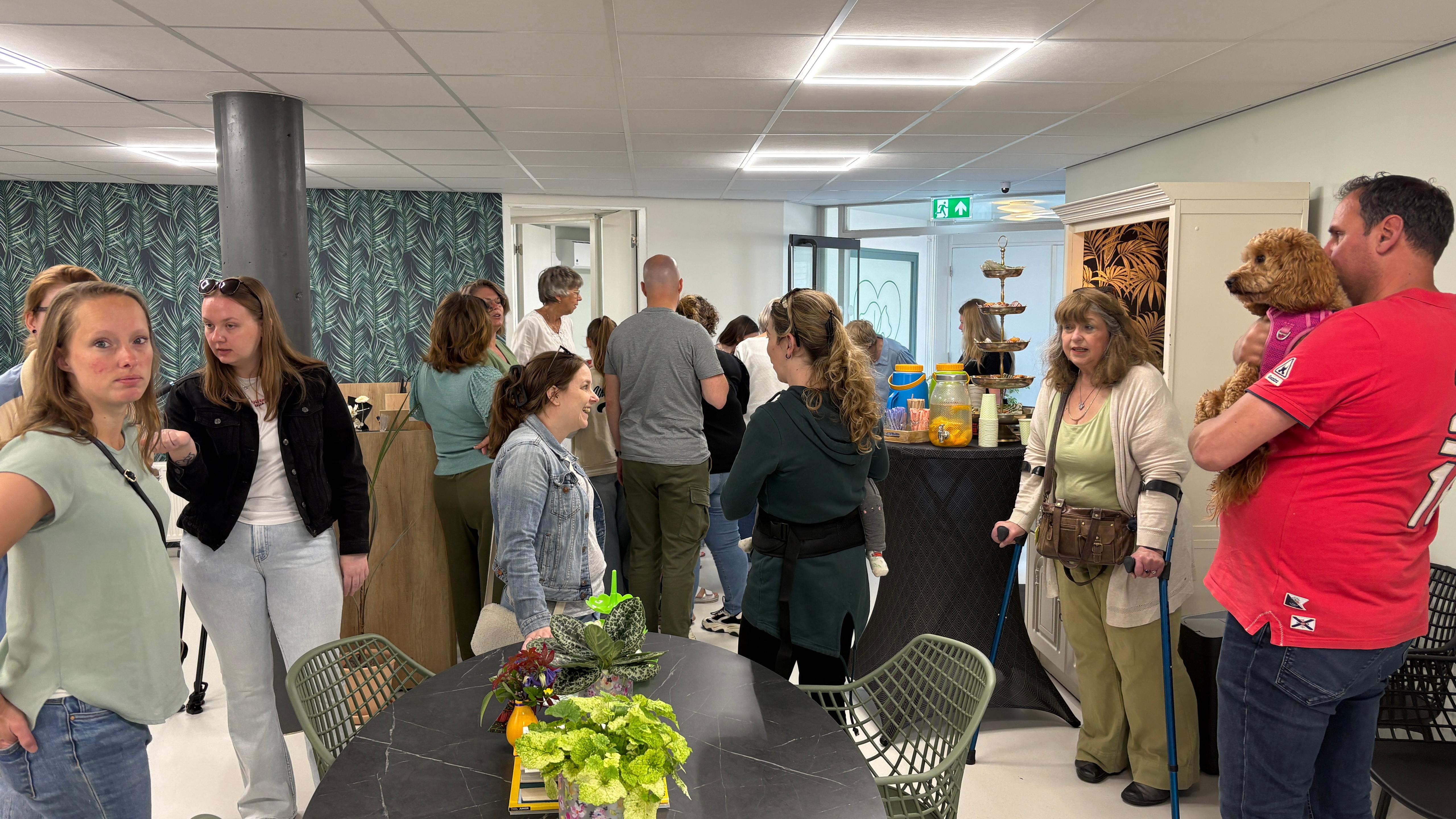 Ontvangstruimte Dierenkliniek Zevenbergen