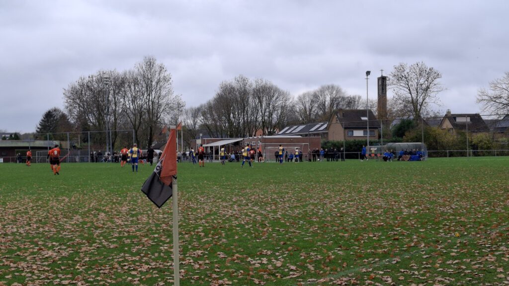 Voetbalvereniging Moerdijk blijft positief: ‘We hebben een veel te mooie club’