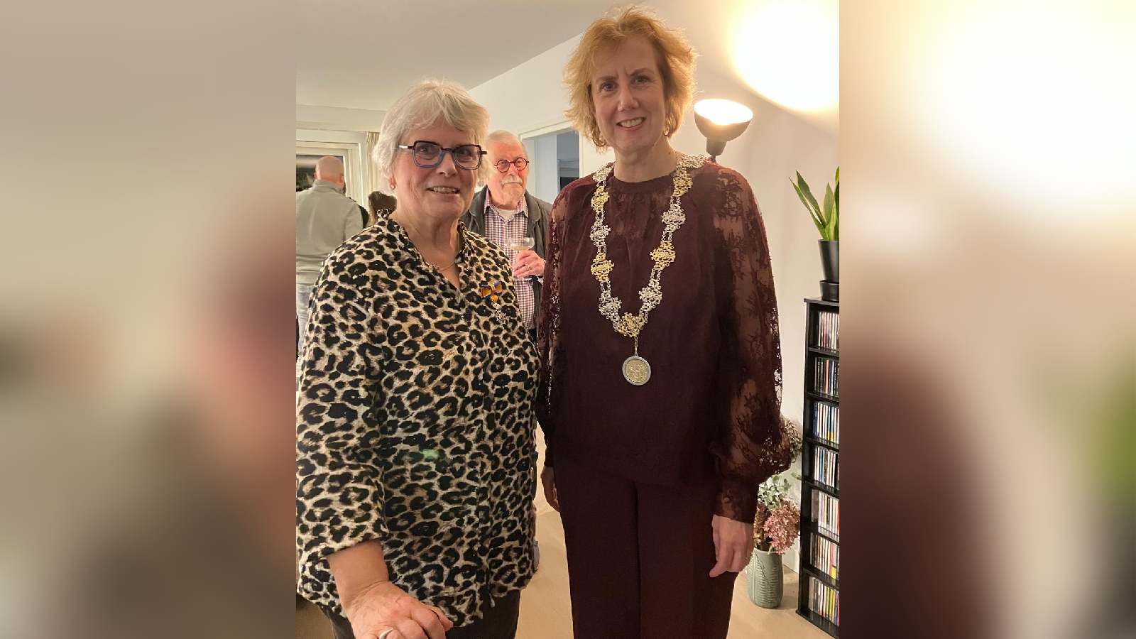 Jarenlange inzet en zorg voor anderen wordt beloond met Koninklijke onderscheiding