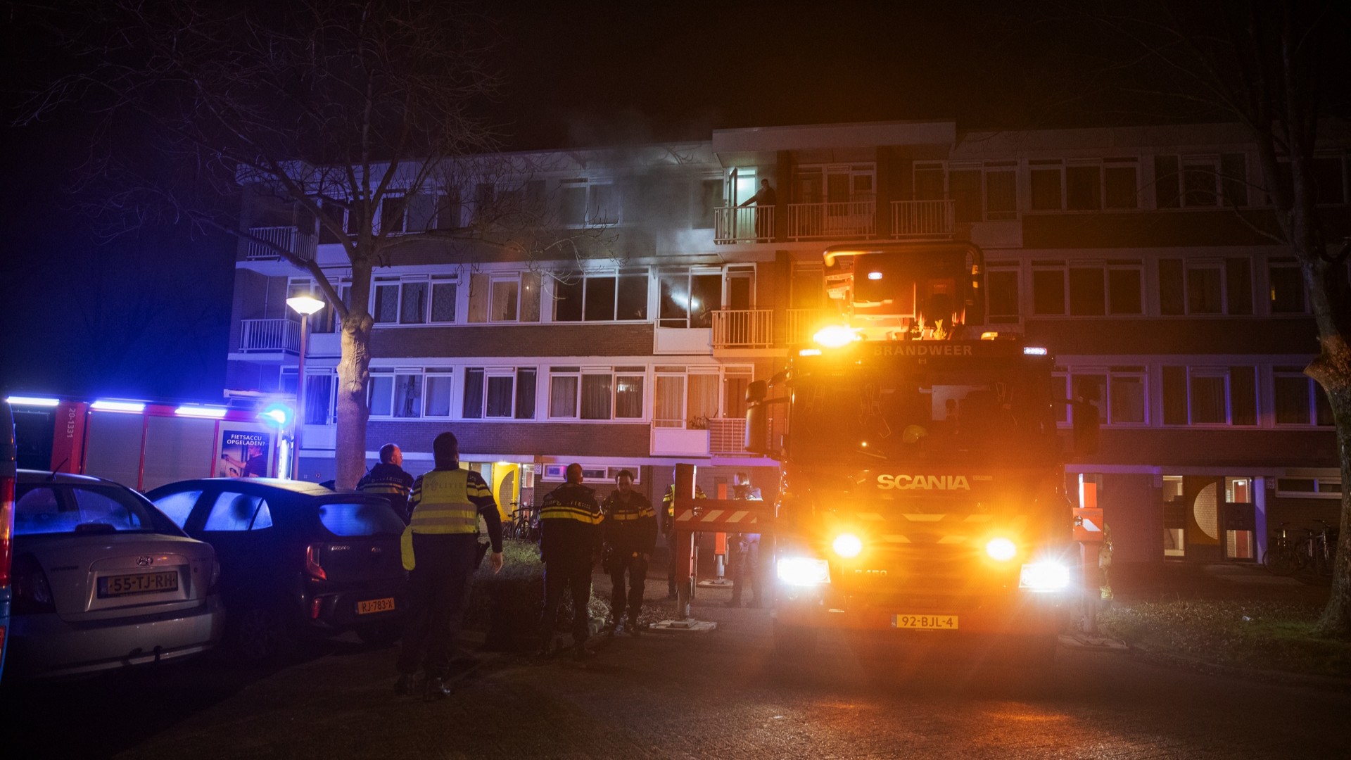 Bewoners gered bij woning­brand in appartementen­complex Roosendaal