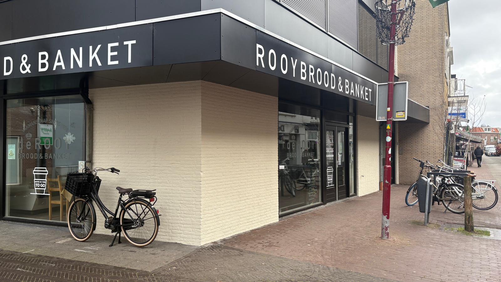 Bakkerij De Rooij na 117 jaar failliet, winkels voorlopig gesloten