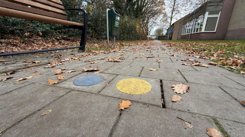 Stippen zetten de toon: Huijbergen onthult kleurrijk en toegankelijk wandelpad