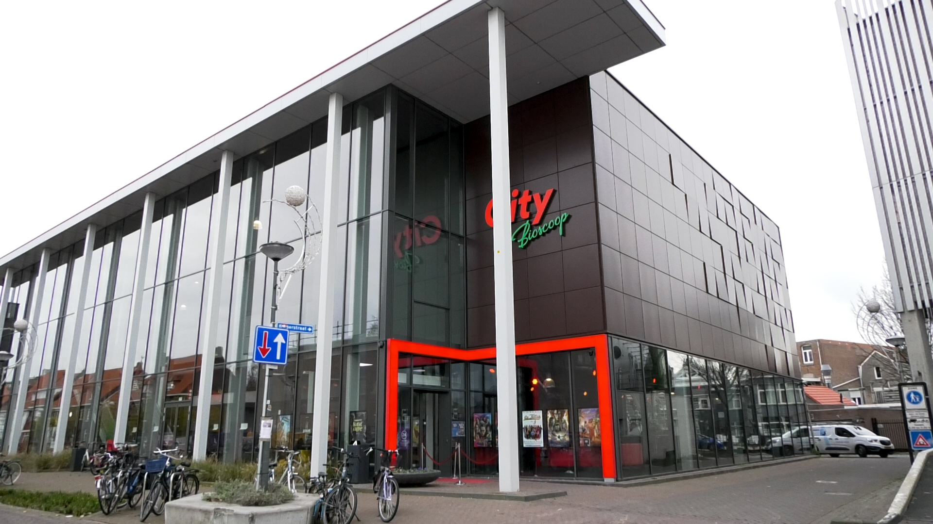 Première ‘Niet beperkt, maar bijzonder sterk!’ zet vooroordelen op scherp in Roosendaal