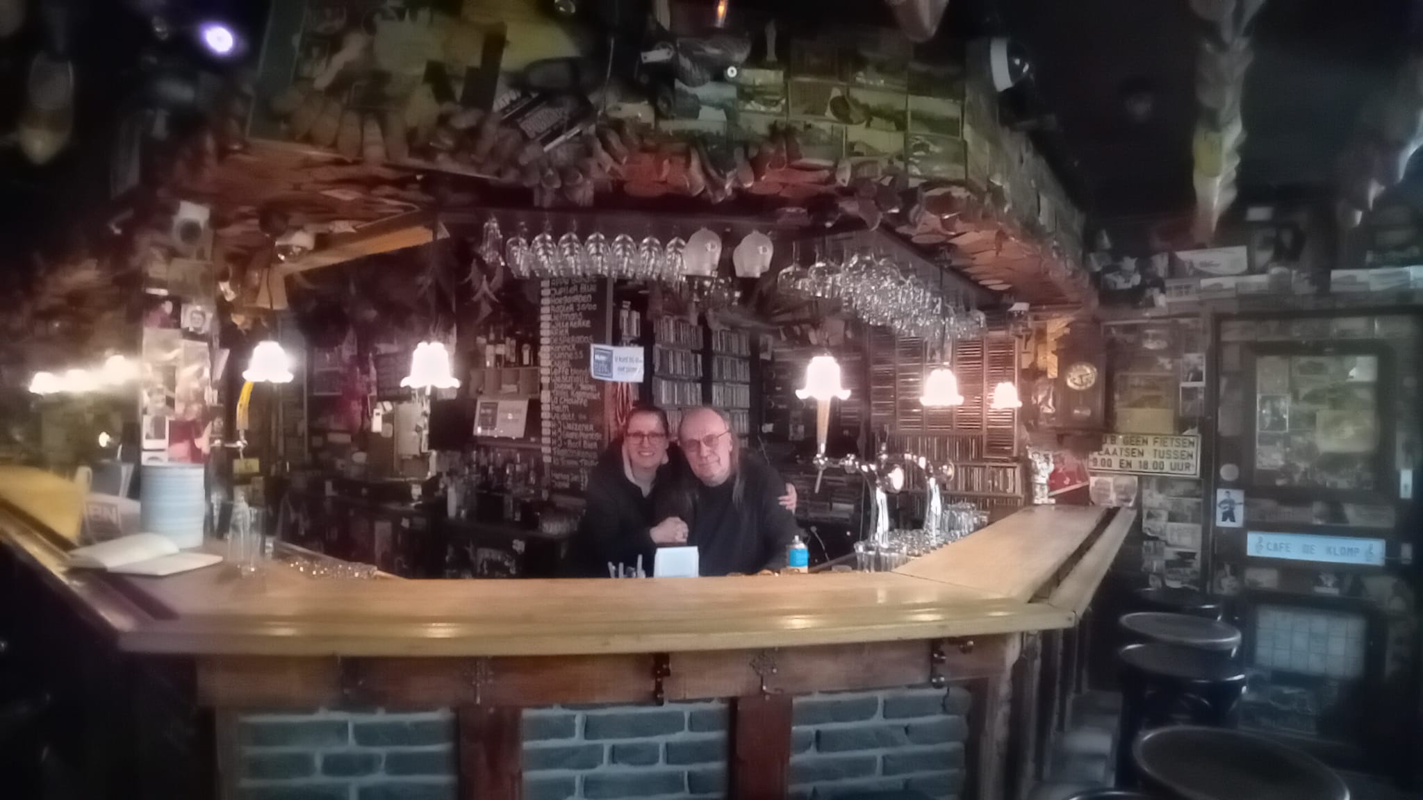 Een muziekcafé met hippiementaliteit: café De Klomp in Etten-Leur