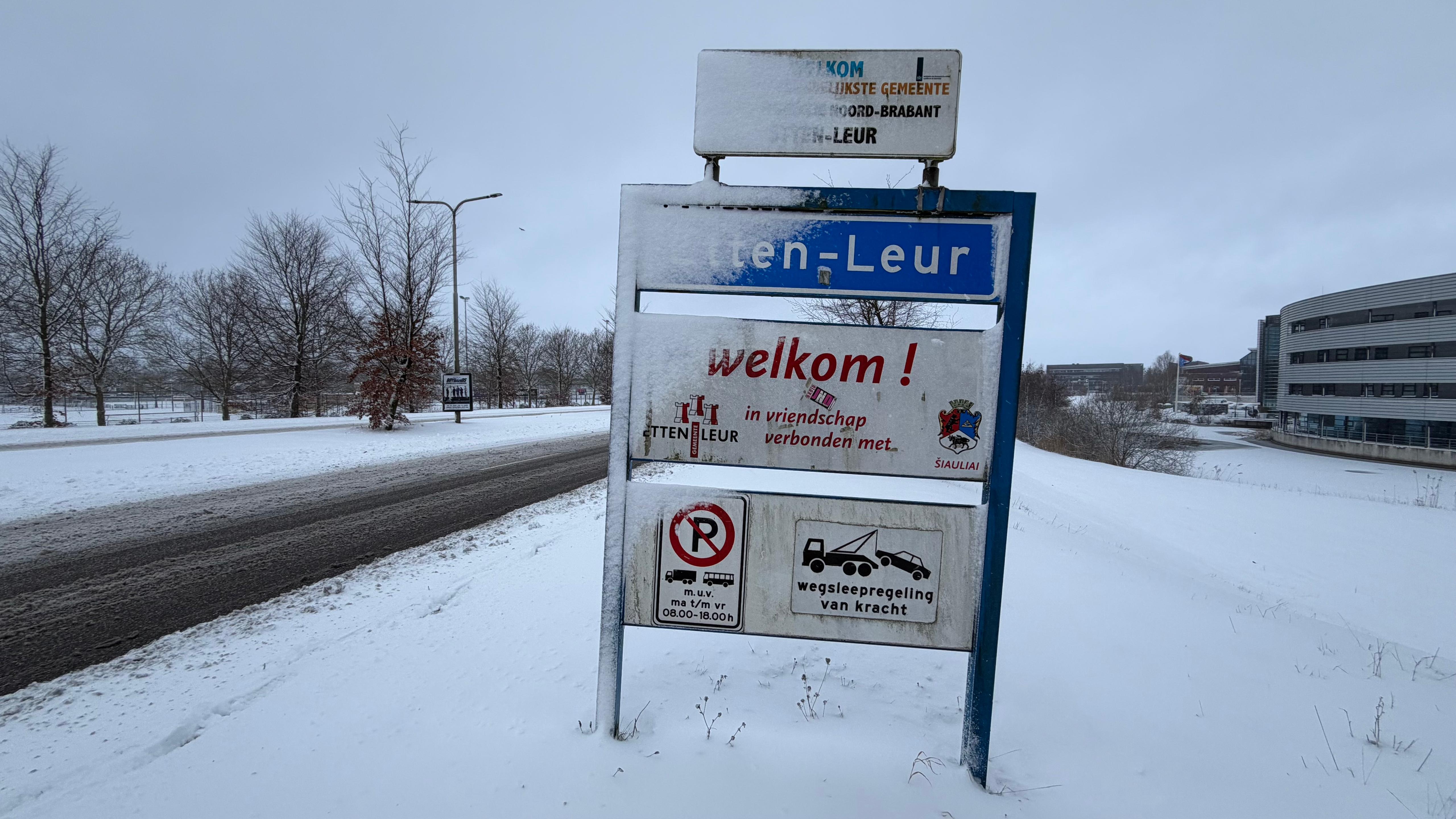 Kombord Etten-Leur in de sneeuw