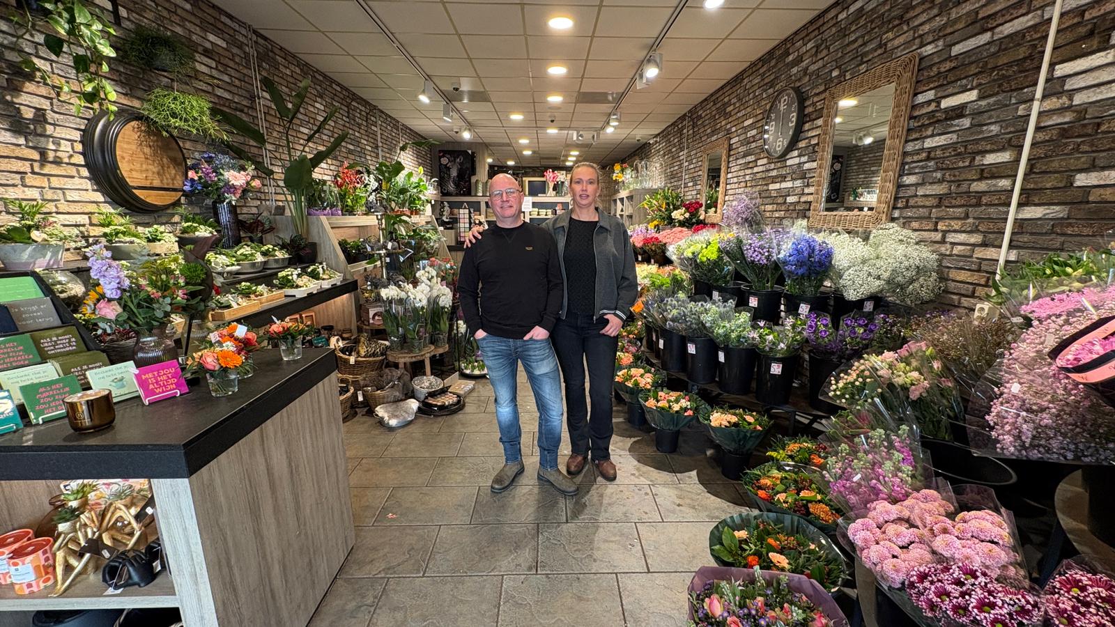 Berry’s Bloemenshop op Zonneplein sluit deuren: ‘Er is een tekort aan vakmensen’