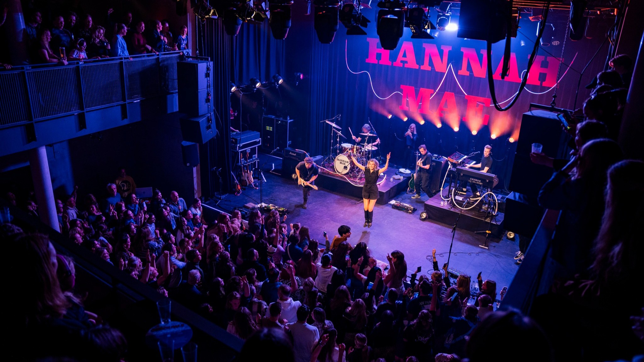 Gebouw-T viert vijftienjarig bestaan: 'We hopen de nieuwe Roxy Dekker op het podium te krijgen'