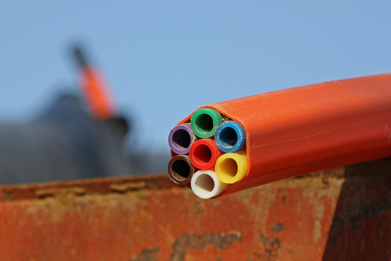 Gemeente niet betrokken bij uitstel aanleg glasvezel dorp Moerdijk: 'Gemeente geen opdrachtgever'