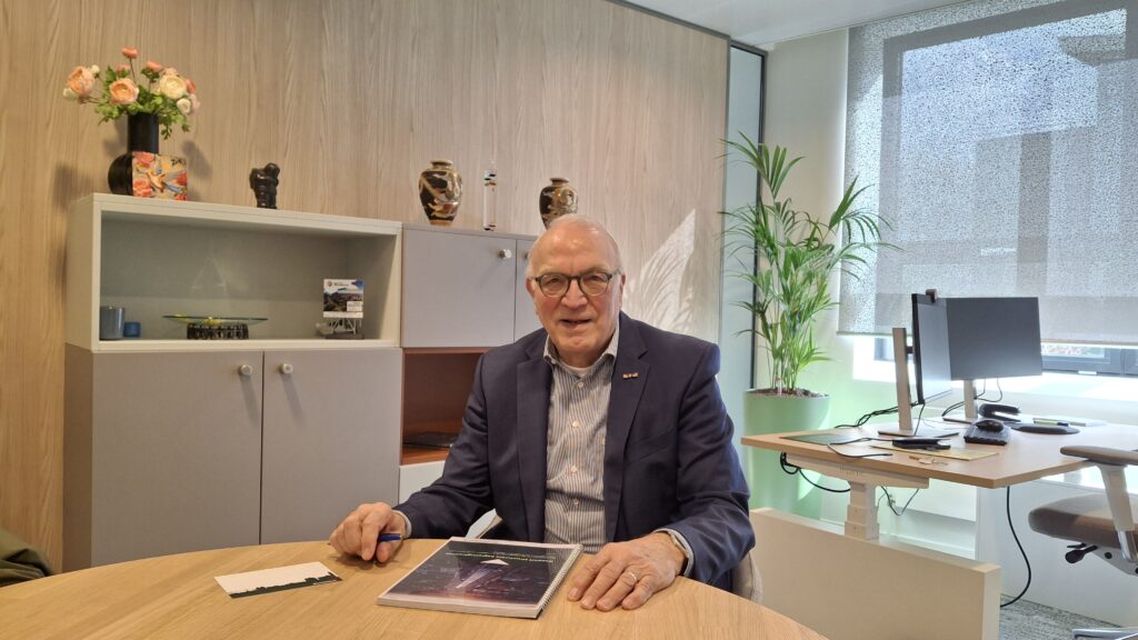 Wethouder Schoneveld gaat nu écht van pensioen genieten: 'Leuke dingen moet je elke dag doen'