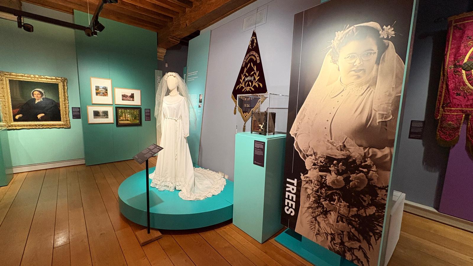 28be8389-2e27-48c6-b6c3-a8af5a515b7a