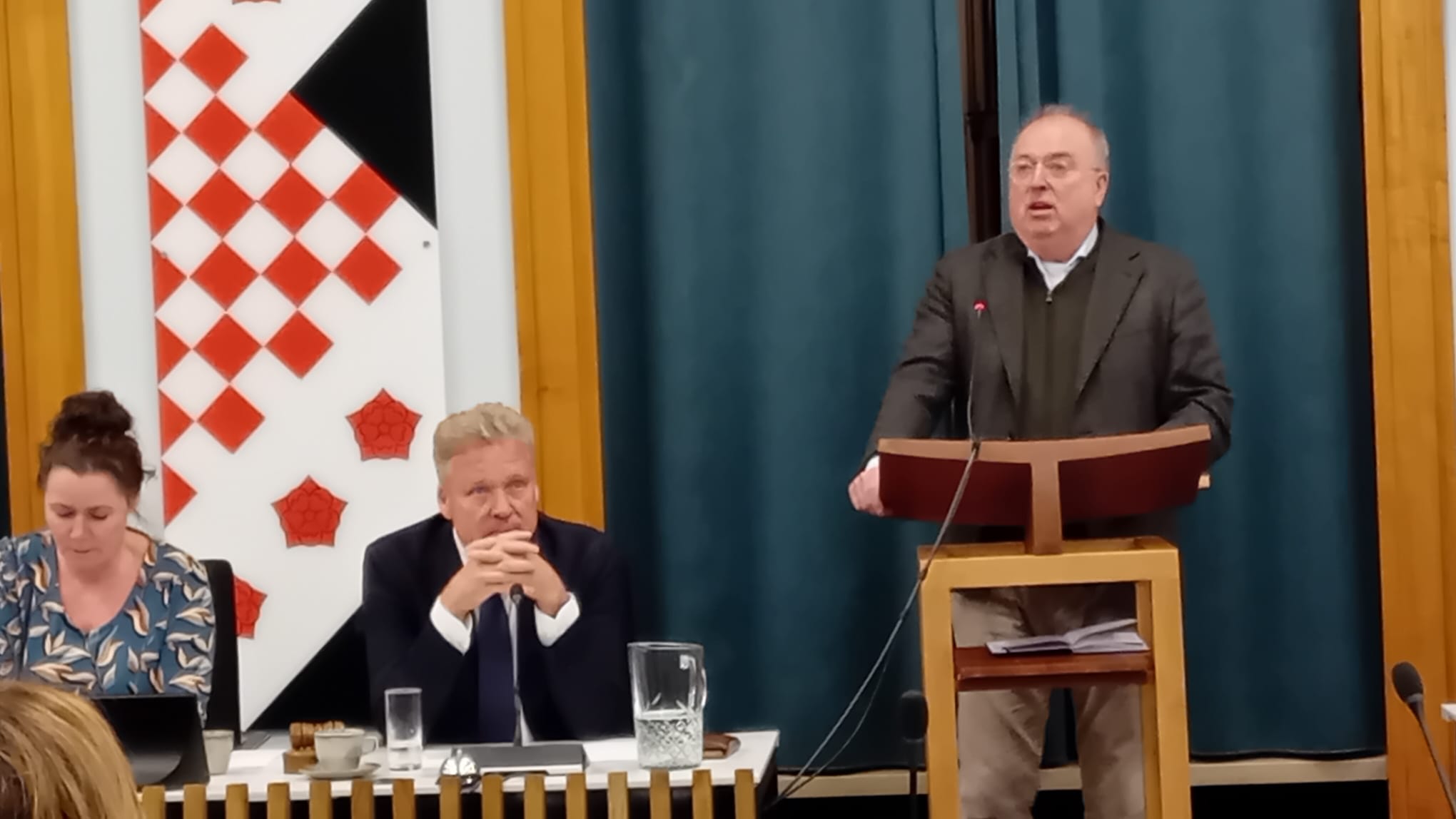 Roosendaalse partijen willen resultaatgericht samenwerken in nieuwe raad: 'Op basis van vertrouwen'