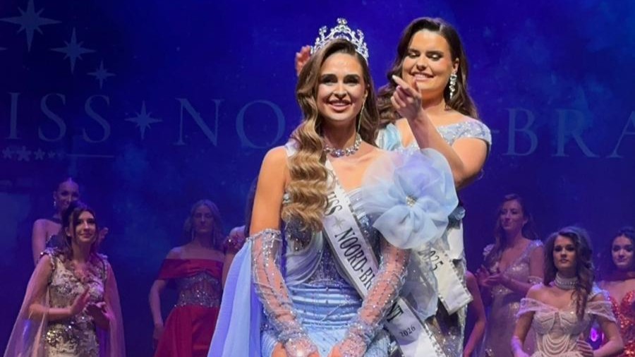 Mirjam de Jonge uit Etten-Leur wordt gekroond tot Miss Noord-Brabant.