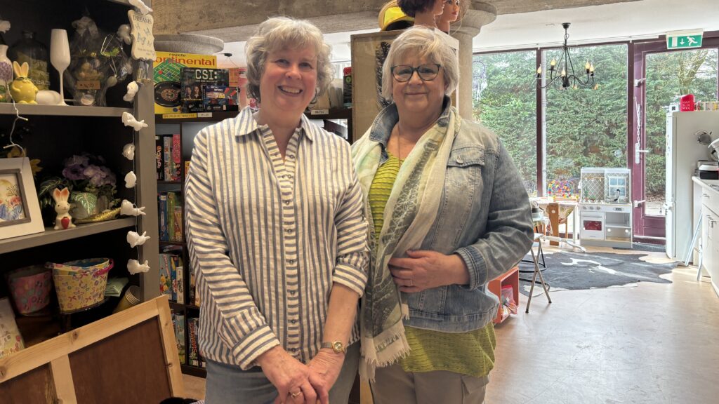 Doorgeefwinkel Deelboz start actie voor slachtoffers flatbrand: ‘Het ging mij zo aan het hart’