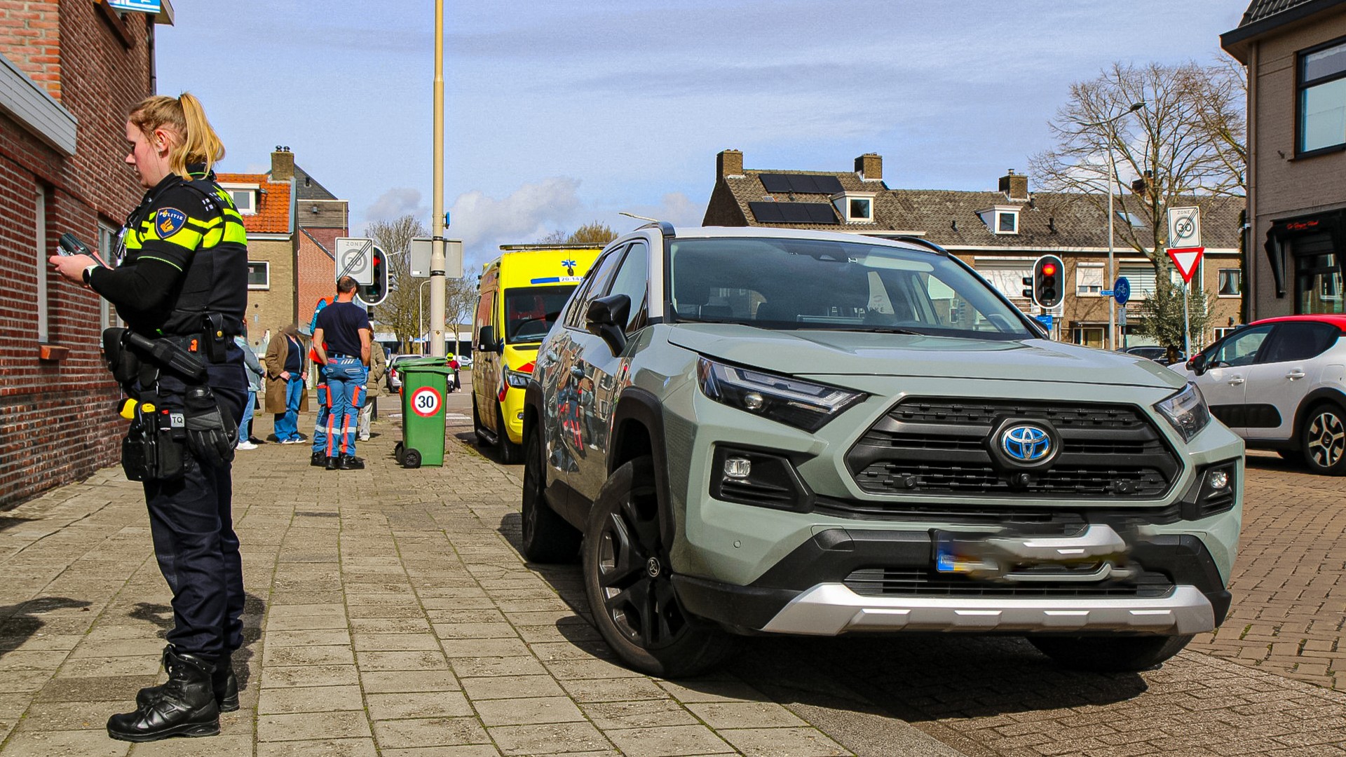 Aanrijding op kruising Wouwsestraatweg en Mimosastraat in Bergen op Zoom
