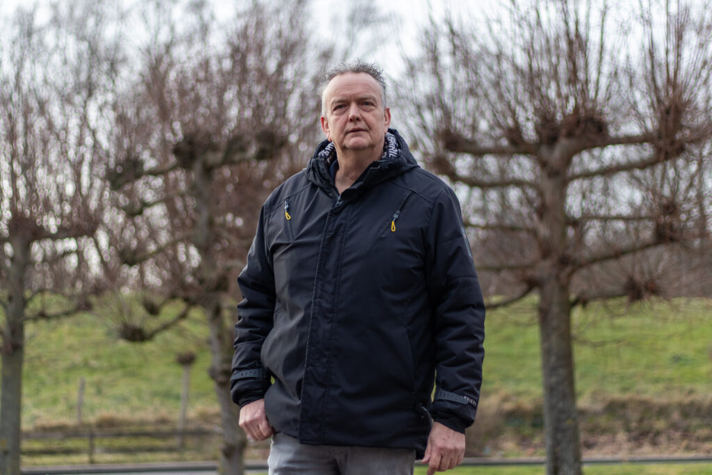 Ludo kent in Moerdijk elke straat: ‘Met handdoek naar de haven om te zwemmen’
