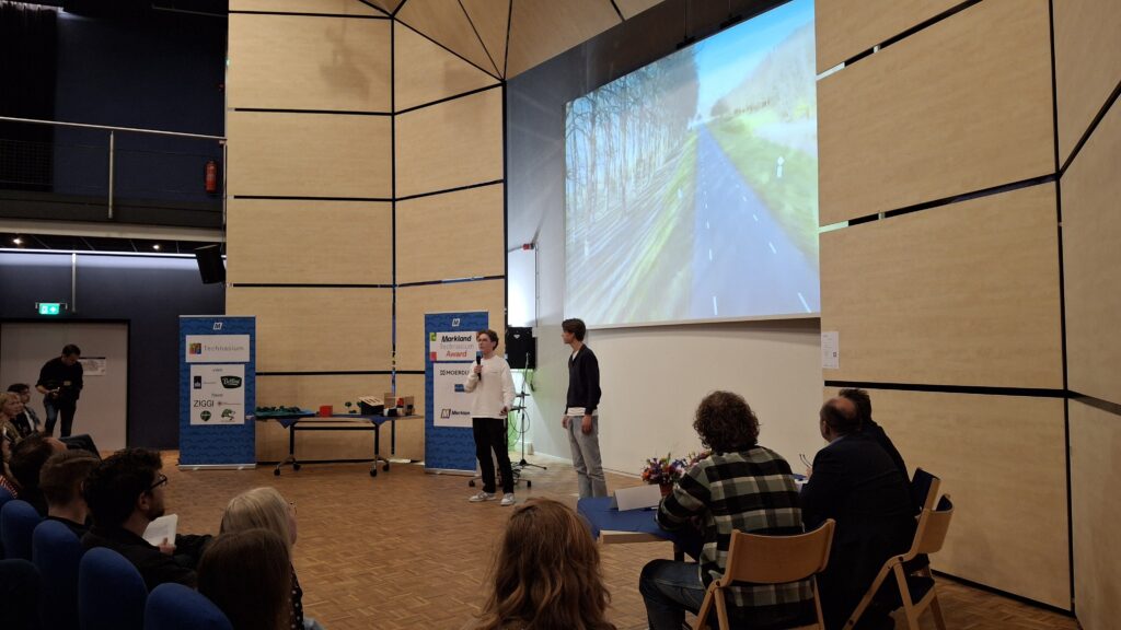 Scholieren Daan en Jens ontwerpen veilig fiets- en wandelpad voor Willemstad