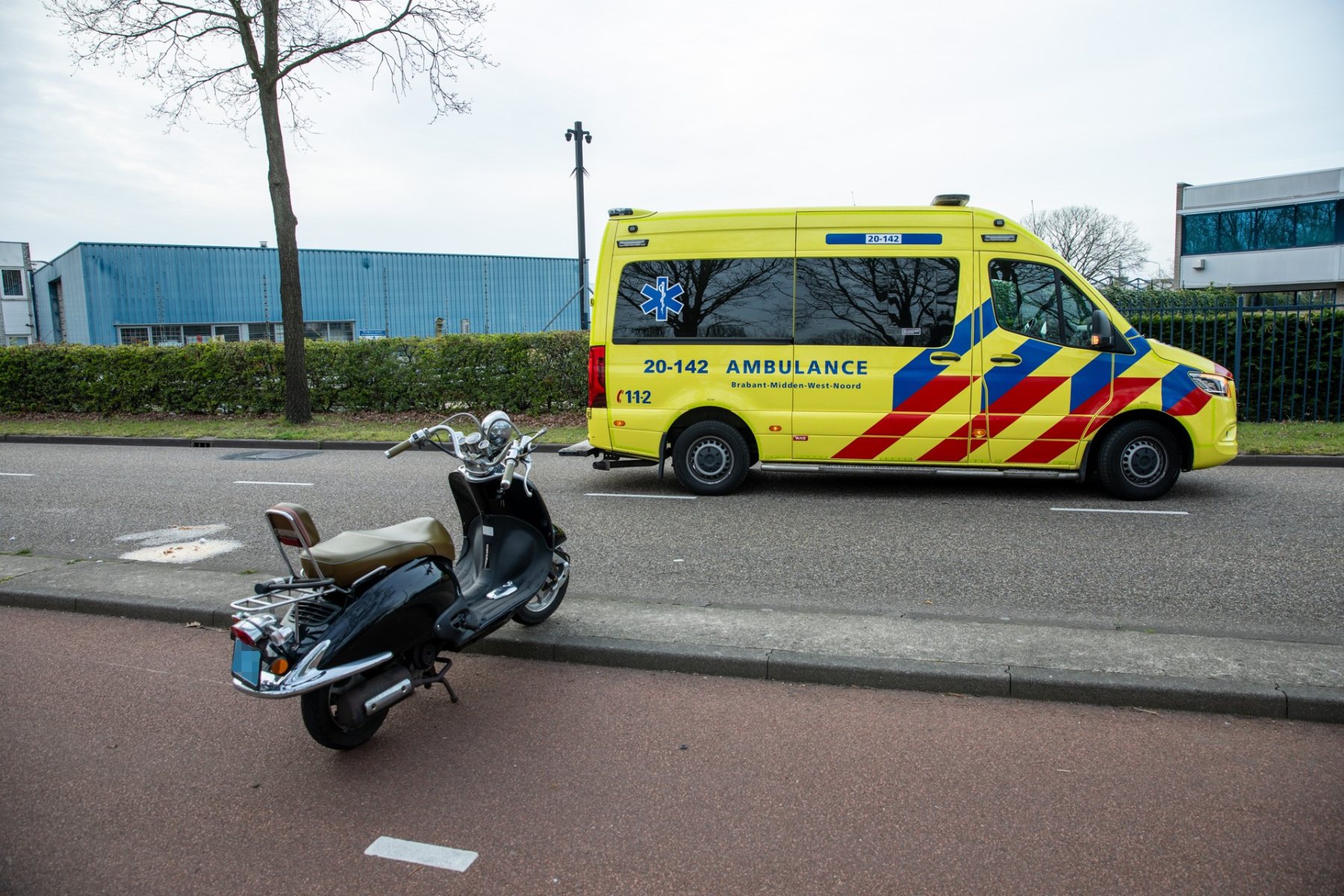 Snorscooterbestuurder gewond na val