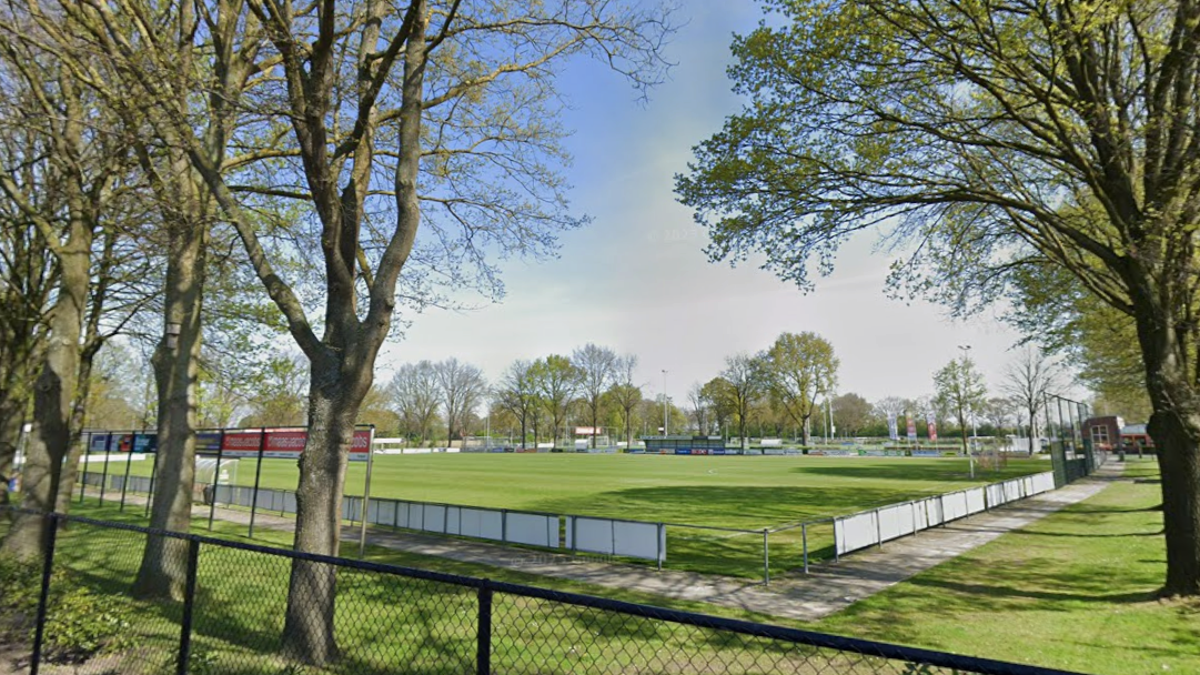 Moerse Boys groeit uit haar jasje en vraagt gemeente om extra wedstrijdveld