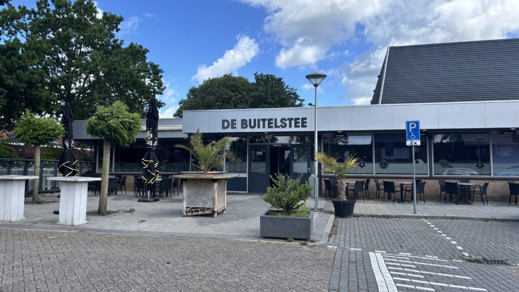 Gemeente en beheerder De Buitelstee lijnrecht tegenover elkaar: ‘Diep geraakt’