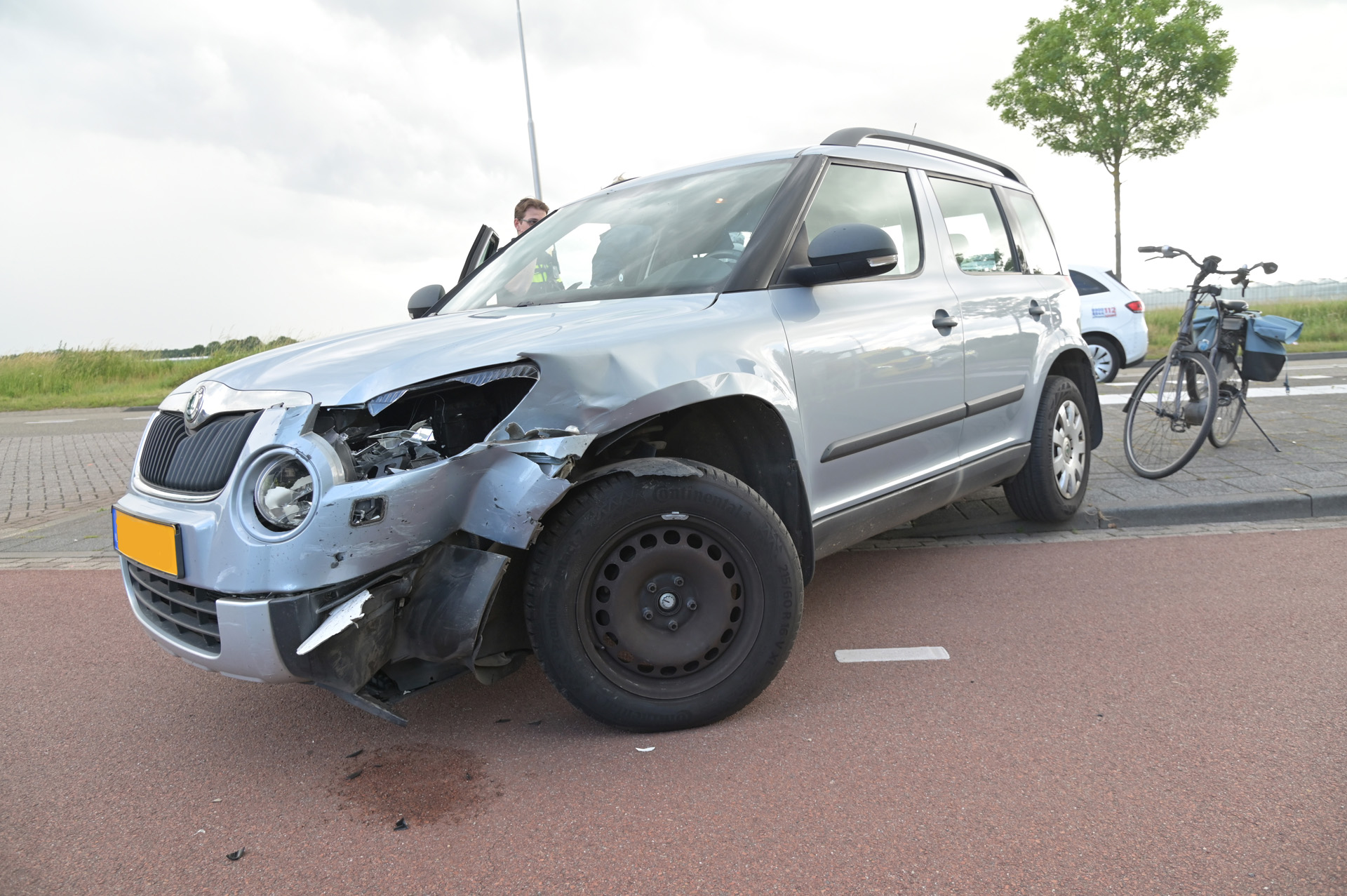Forse schade na botsing op kruising in Etten-Leur