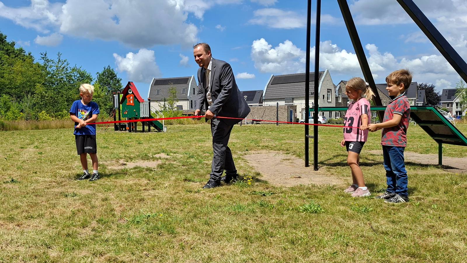 Speelplekken in nieuwbouwwijk Hofstede feestelijk geopend