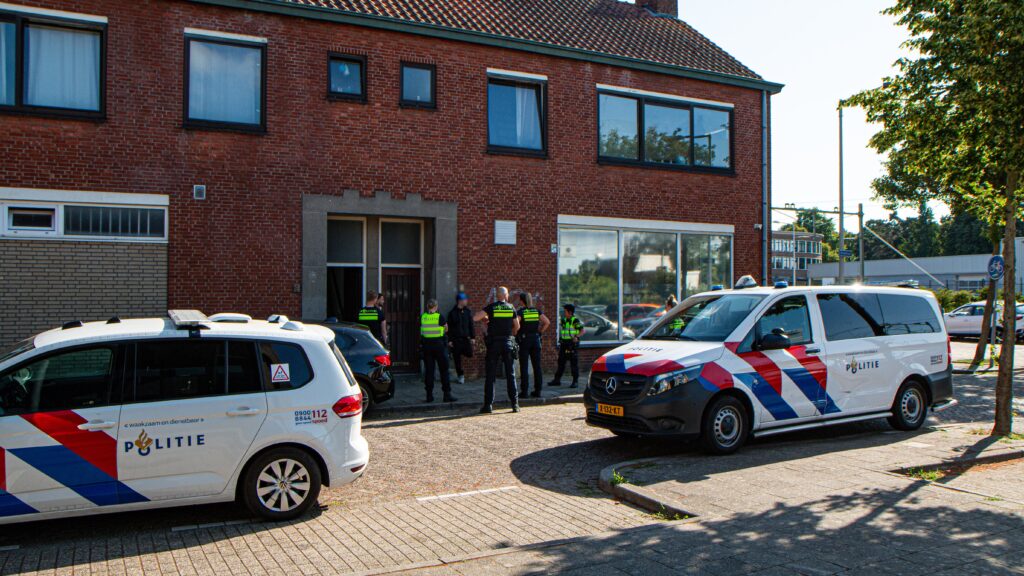 Een man is woensdagavond gewond geraakt bij een steekpartij in Bergen op Zoom. Het incident heeft pl