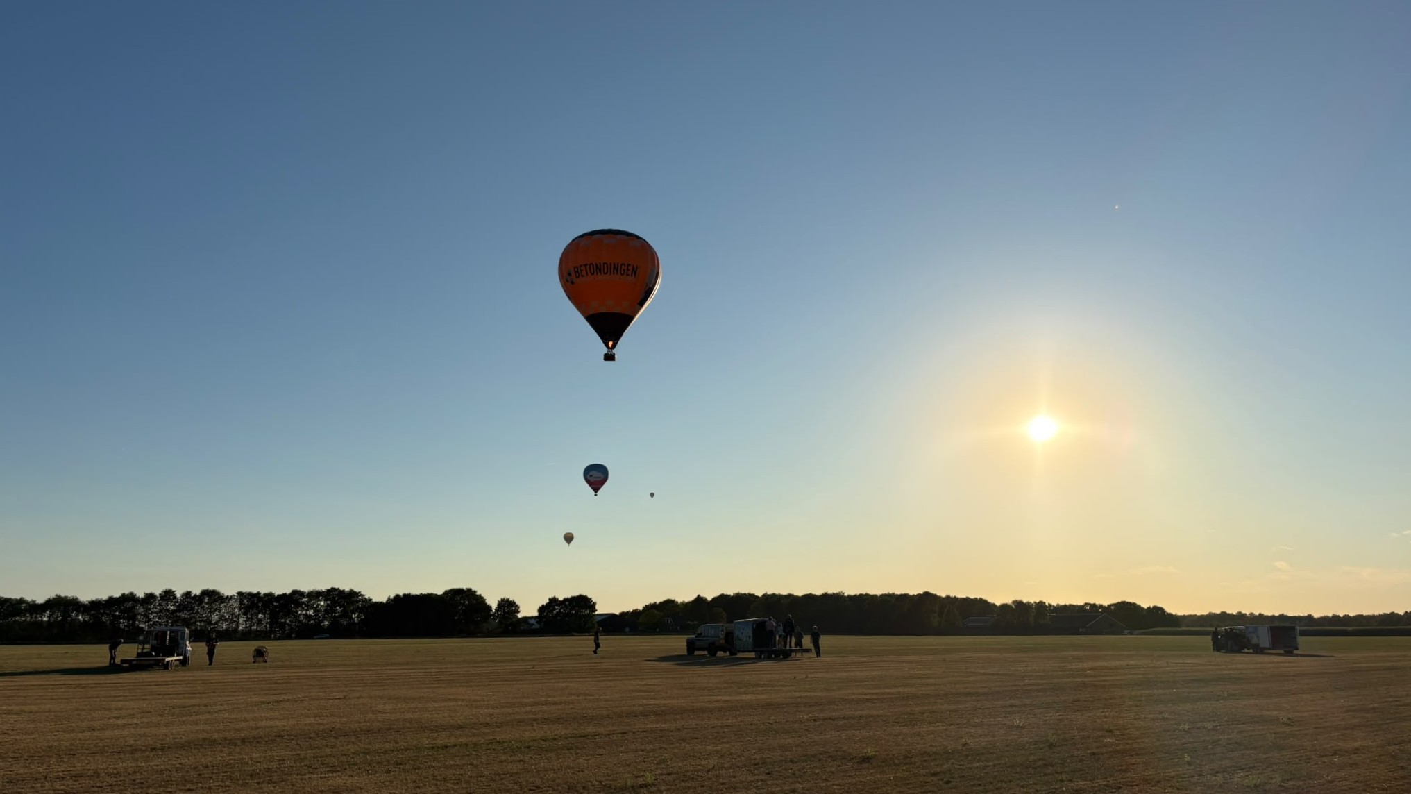 Zonsverduistering bekijken vanuit een luchtballon: ‘Maak je niet nog eens mee’