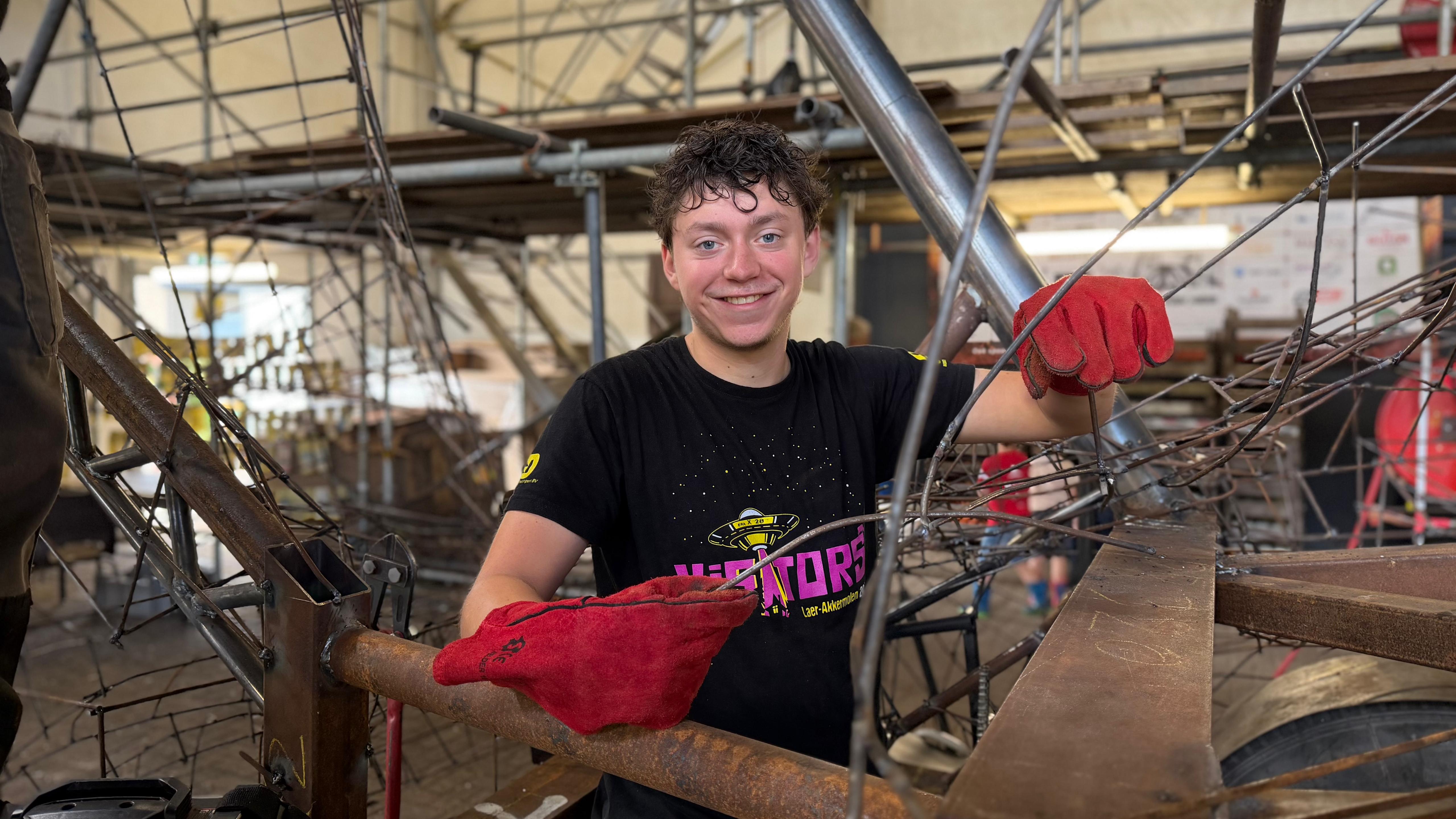 Een huwelijk en ontwerp­dromen: Roxanne en Raf bouwen fanatiek mee bij buurtschap Laer-Akkermolen
