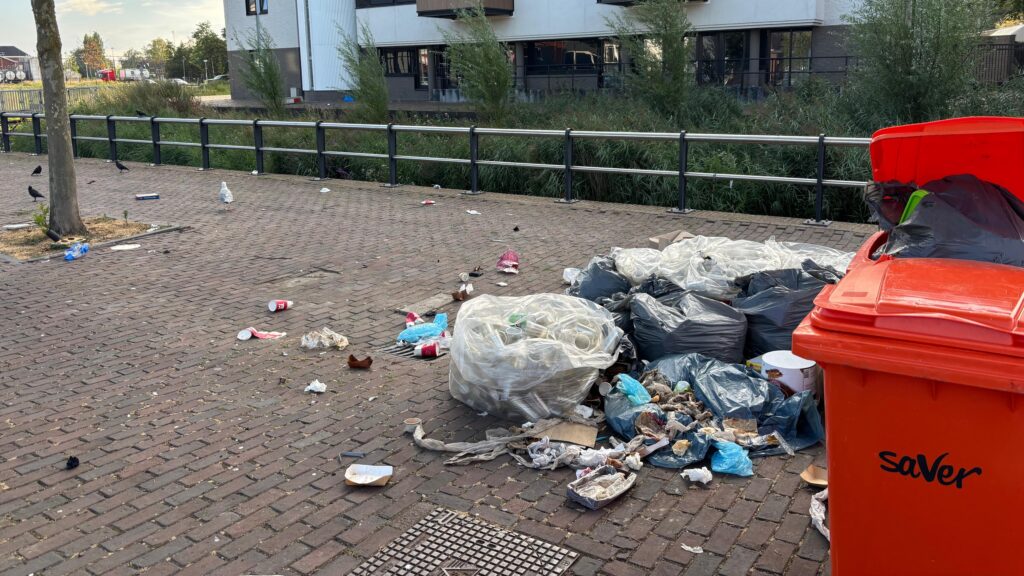 Wie ruimt de troep op na evenementen in Roosendaal?
