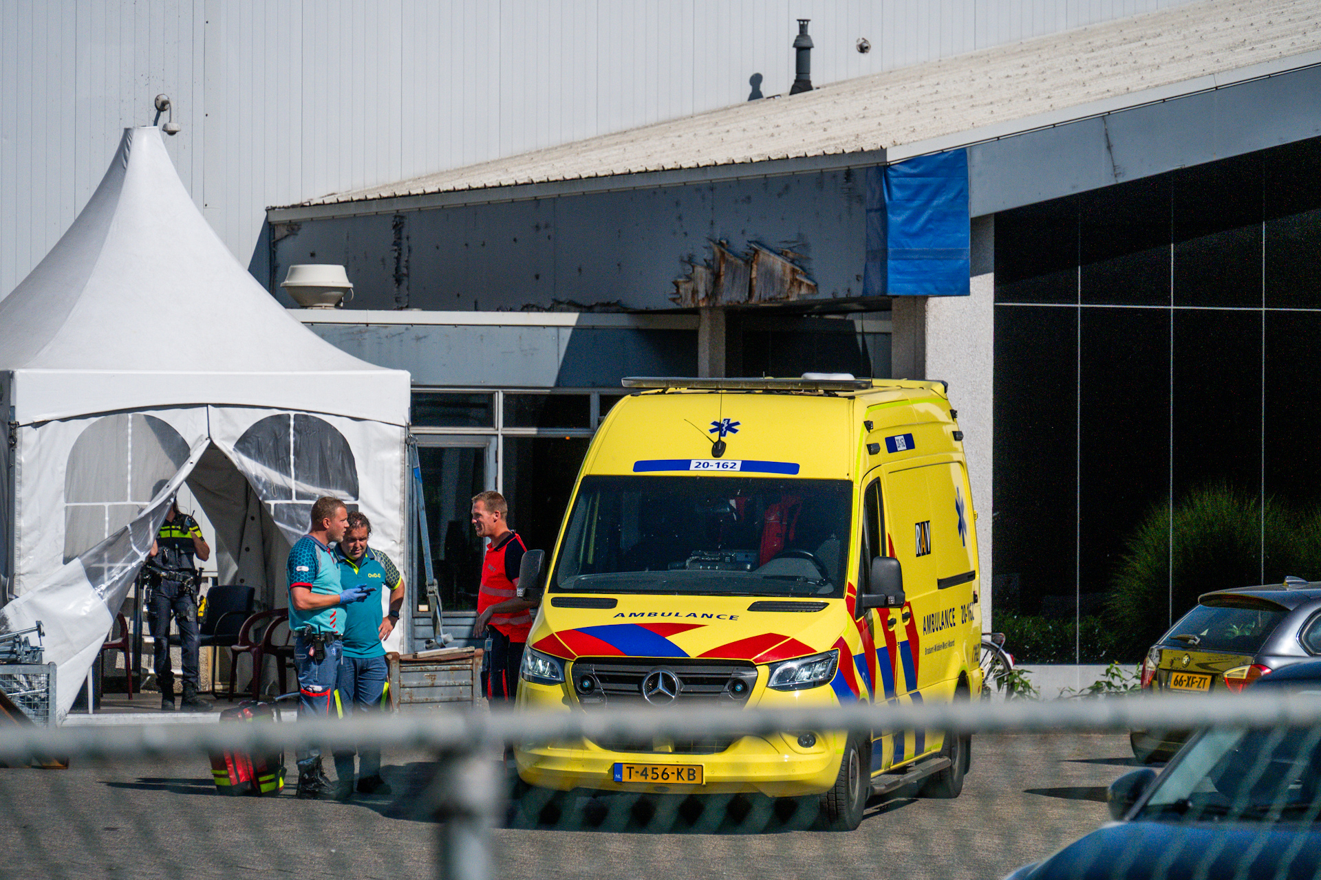 Gewonde bij bedrijfsongeval in Wernhout, traumahelikopter opgeroepen