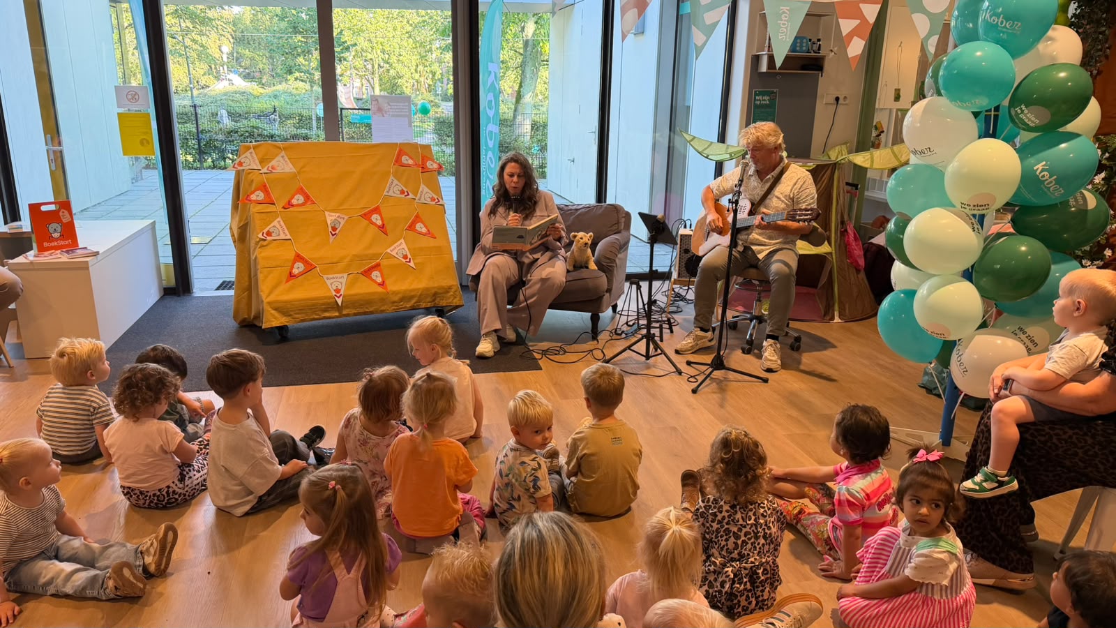 Nieuwe minibiebs brengen boeken naar de allerkleinsten in Etten-Leur