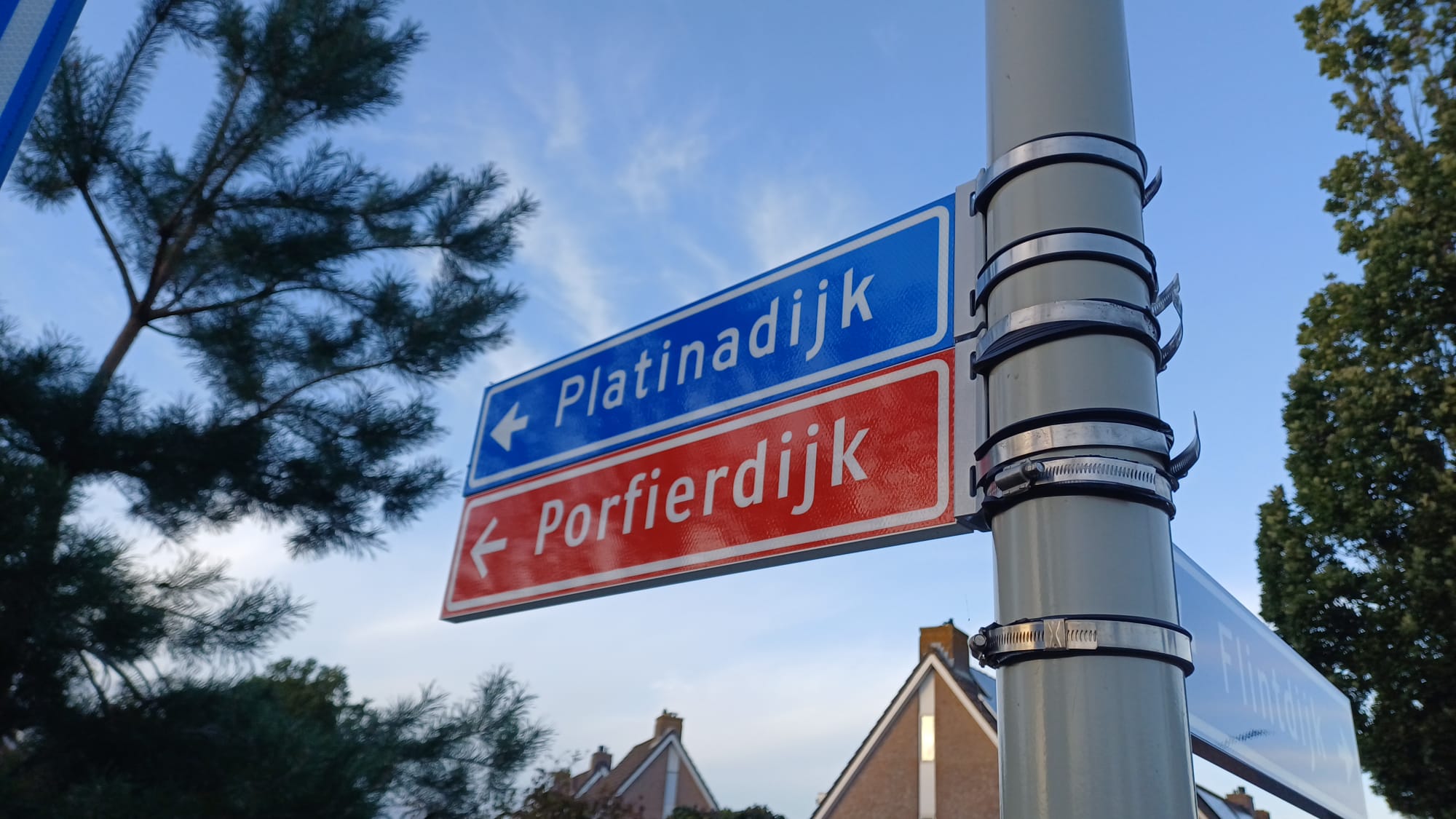Bewoners Platinadijk vinden toch gehoor in raadszaal Roosendaal, wethouder wil nog één keer in gespr
