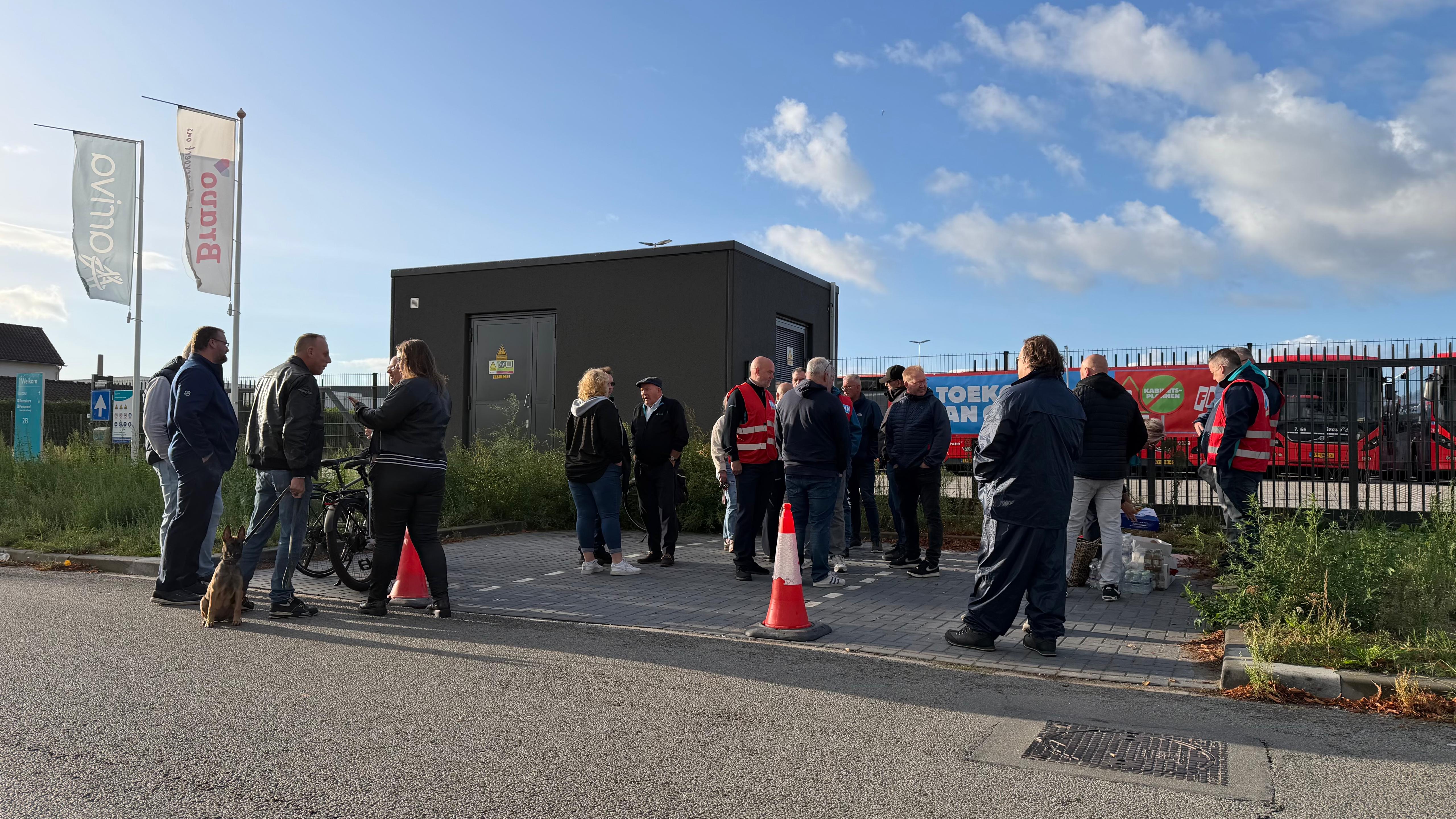 Lege haltes en perrons woensdagmorgen in de regio door ov-staking: ‘Dit raakt mij enorm’