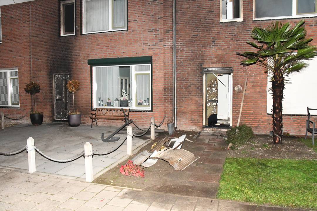Gemeente reageert geschrokken na explosies in Sint-Maartensdijk: ‘Heeft grote impact’