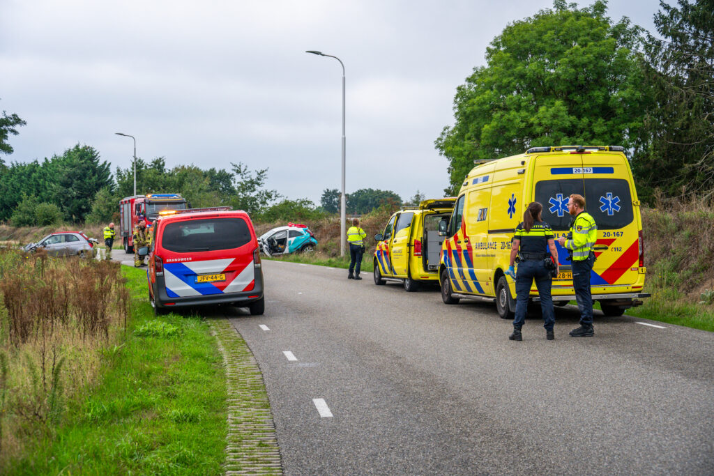Meerdere gewonden bij ongeval met drie auto’s in Sprundel