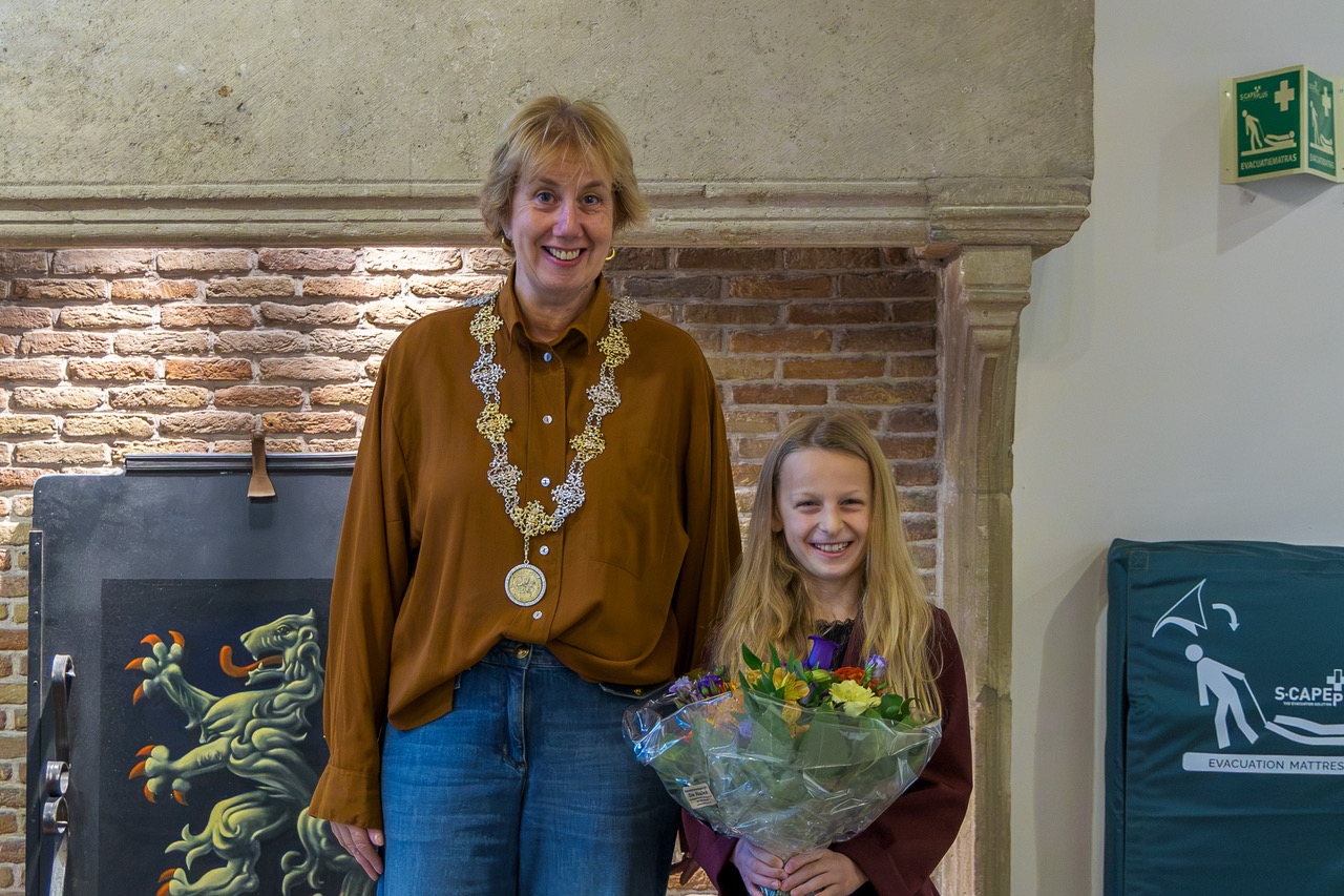 Elisa uit Halsteren is de nieuwe kinderburgemeester van Bergen op Zoom