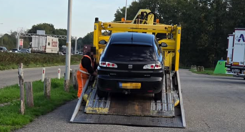 Hardleerse automobilist voor vierde keer betrapt op rijden zonder rijbewijs