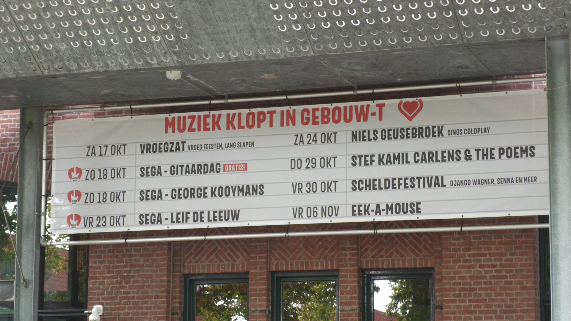 Gitaardag in Bergen op Zoom met een Golden-tintje door tribute aan George Kooymans